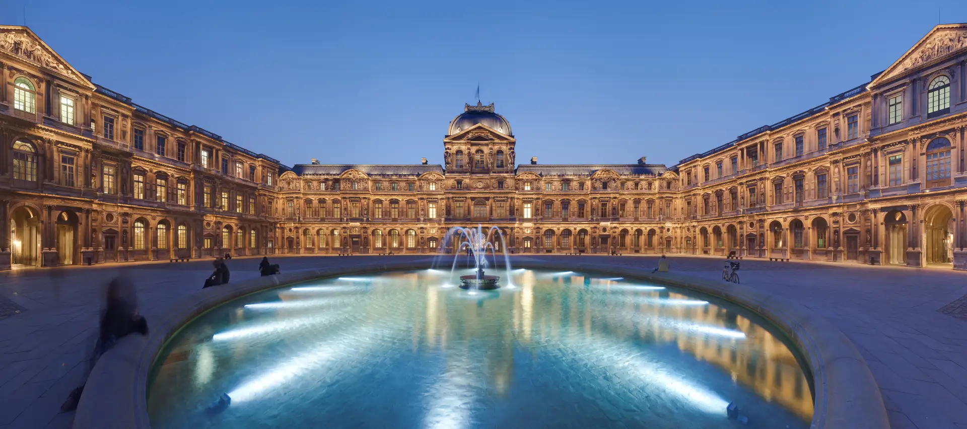 Louvre Tour: A Masterpiece Journey (2h)