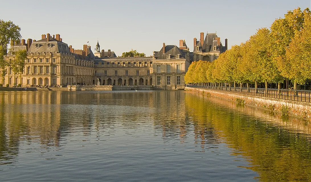 Château de Fontainebleau: House of Centuries, Abode of Kings (5h)