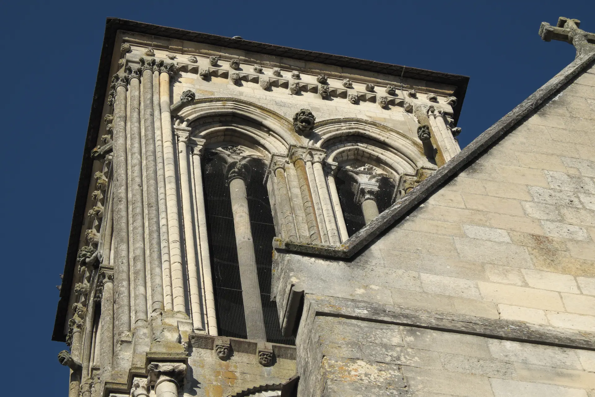 Champagne Tour: Secrets of Sparkling Grandeur (12h)
