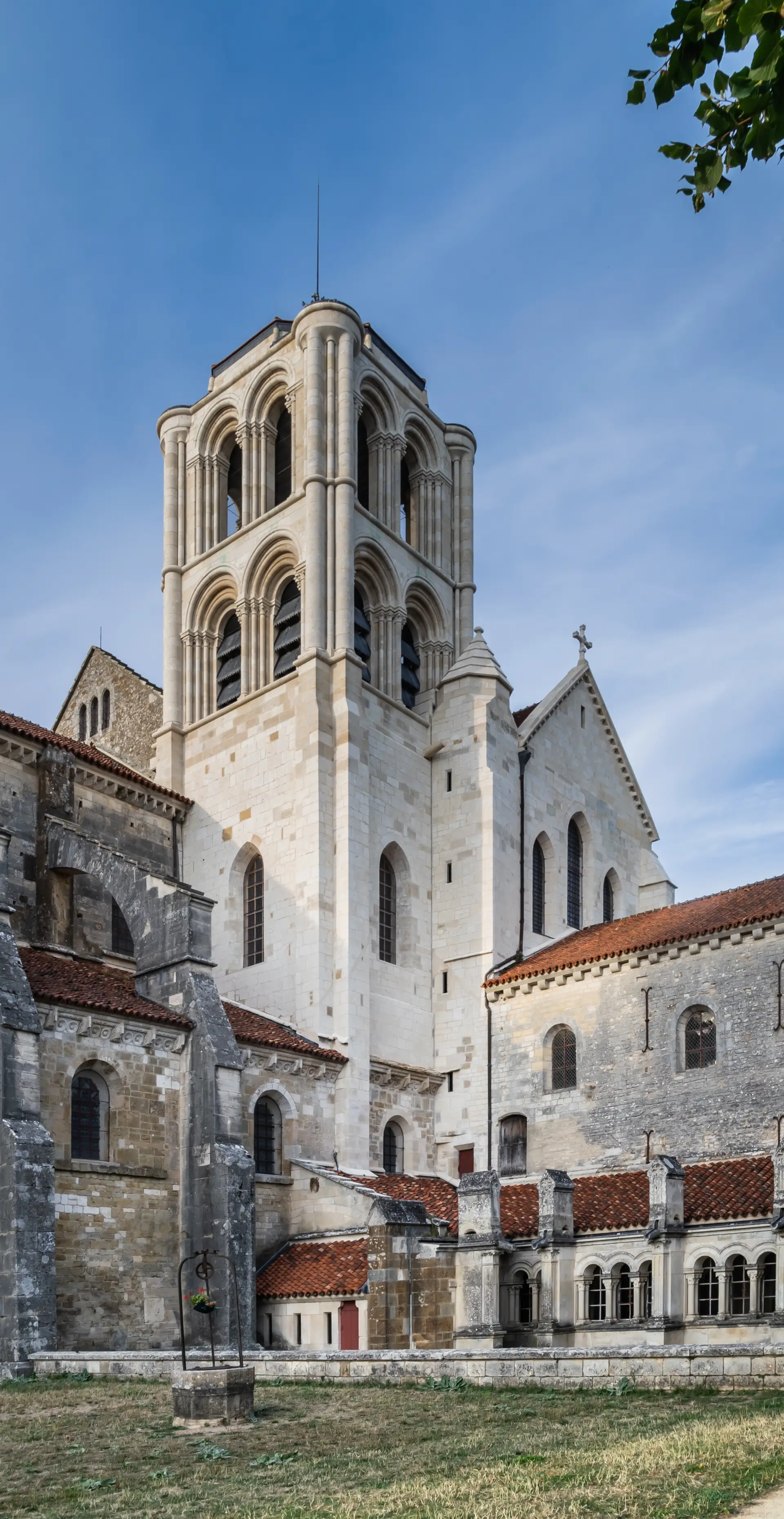 Two-Day Trip to Burgundy and Champagne: A Taste of France