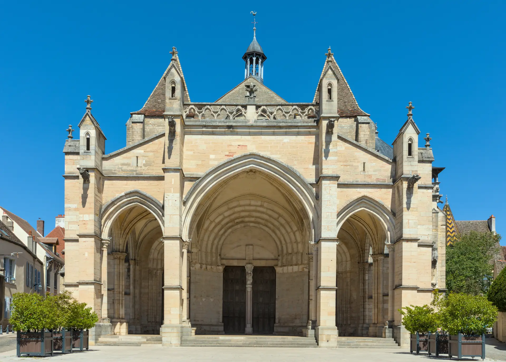 Two-Day Trip to Burgundy and Champagne: A Taste of France