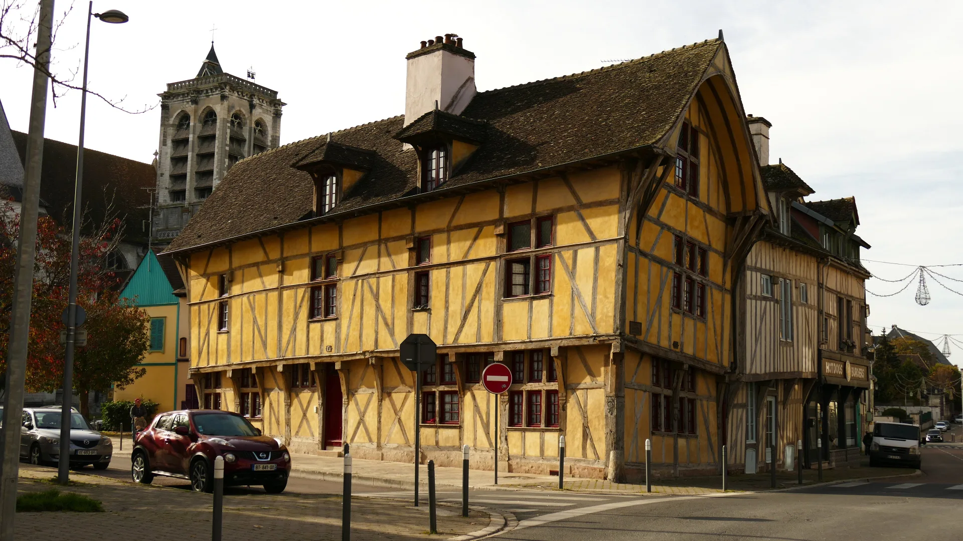 Two-Day Trip to Burgundy and Champagne: A Taste of France